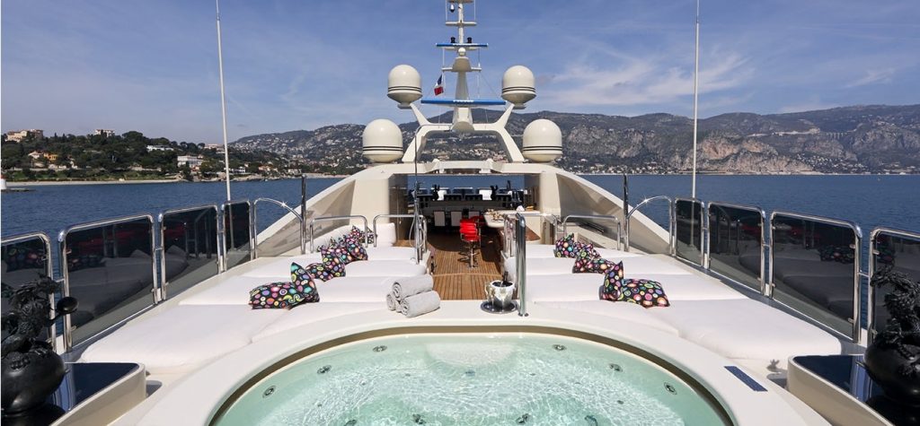 yacht charter broker Yacht ULYSSES