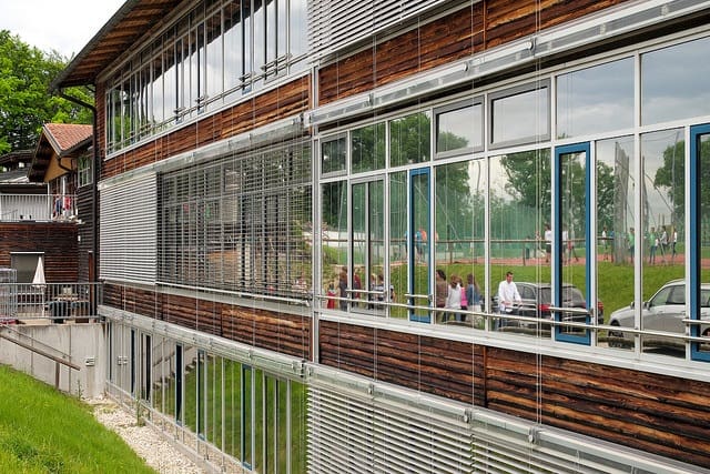 14258492705 571870917f z