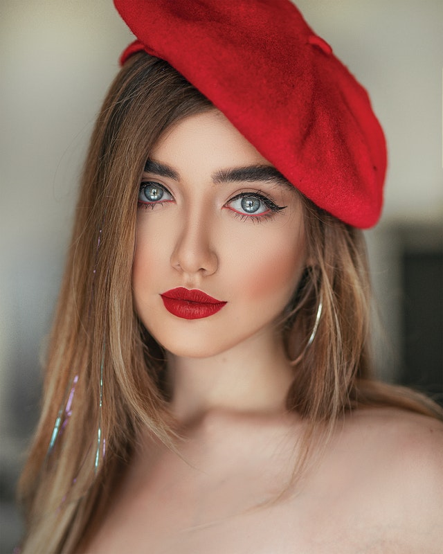 beautiful eyes beautiful woman beret 2816544